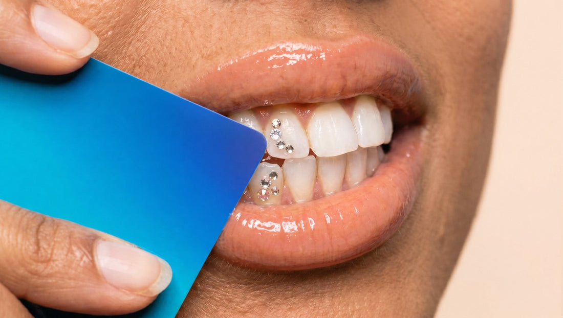 Comment enlever un strass dentaire soi-même sans abîmer la dent (guide 2026)